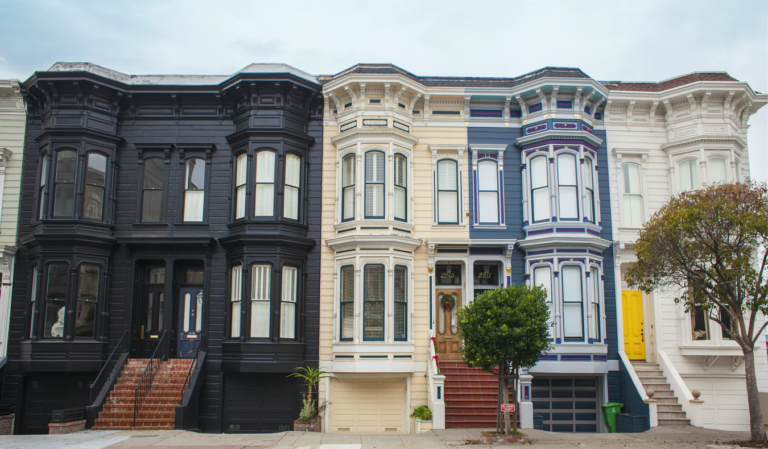 Houses vs Apartments: Which will perform better over time?