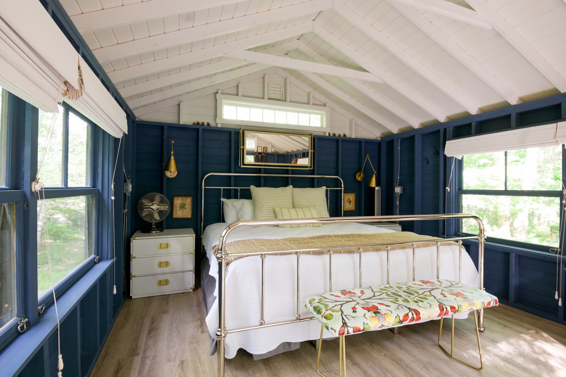 cosy bedroom in granny flat or tiny home
